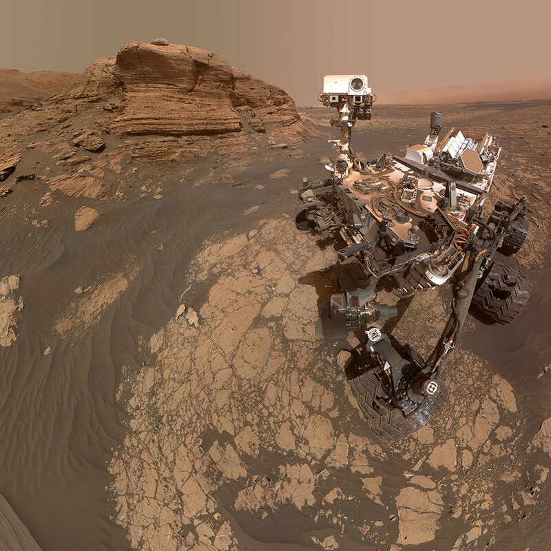 marsokhod-curiosity-prislal-stereoskopicheskoe-selfi-s-marsa1