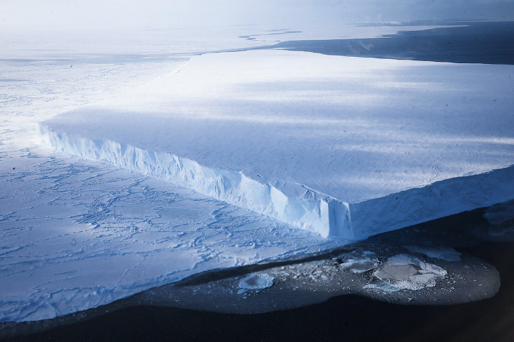 v-antarktide-obnaruzheny-aktivnye-ozera