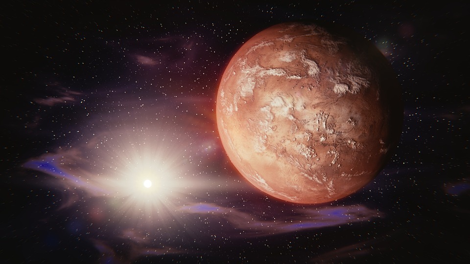 na-orbite-marsa-astronomy-obnaruzhili-fragment-luny1